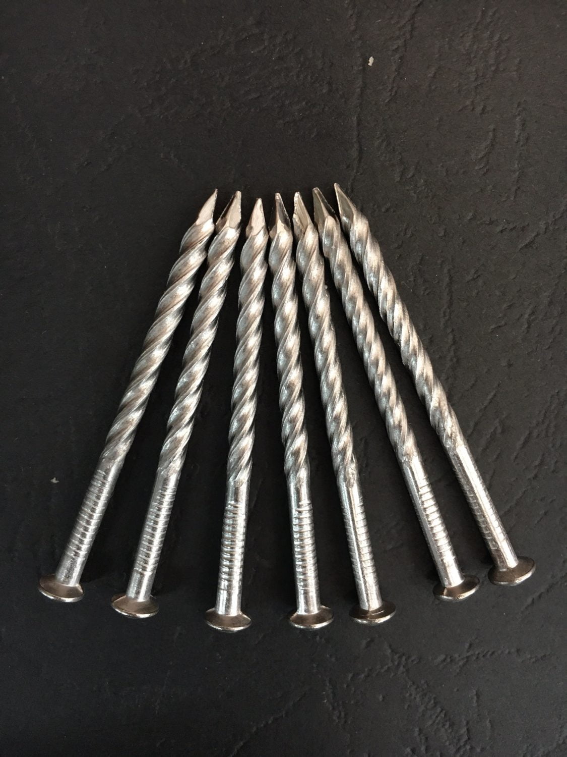 316 Grade Stainless Steel Decking Nails 3.15 x 65mm 1kg TUB